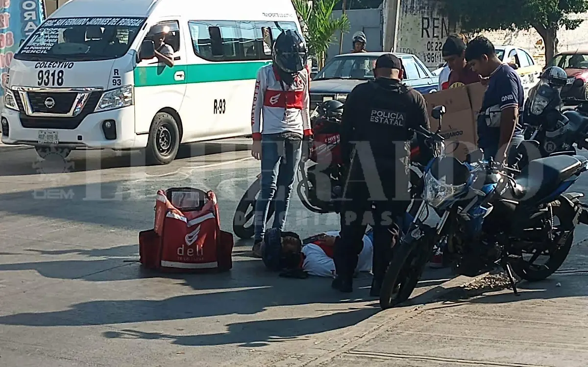 Taxi embiste a mototciclista